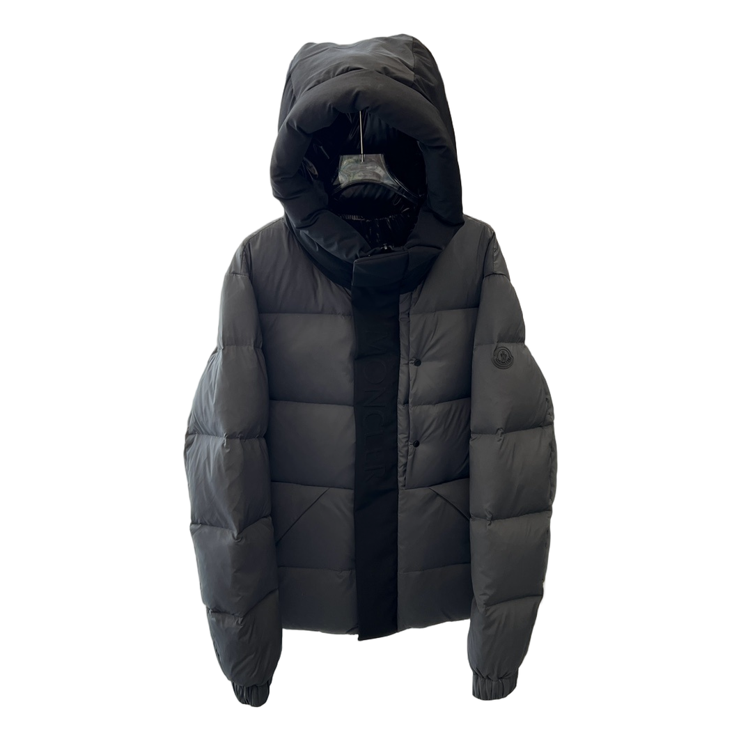 Moncler Contrast-Hood Colour-Block Puffer Jacket