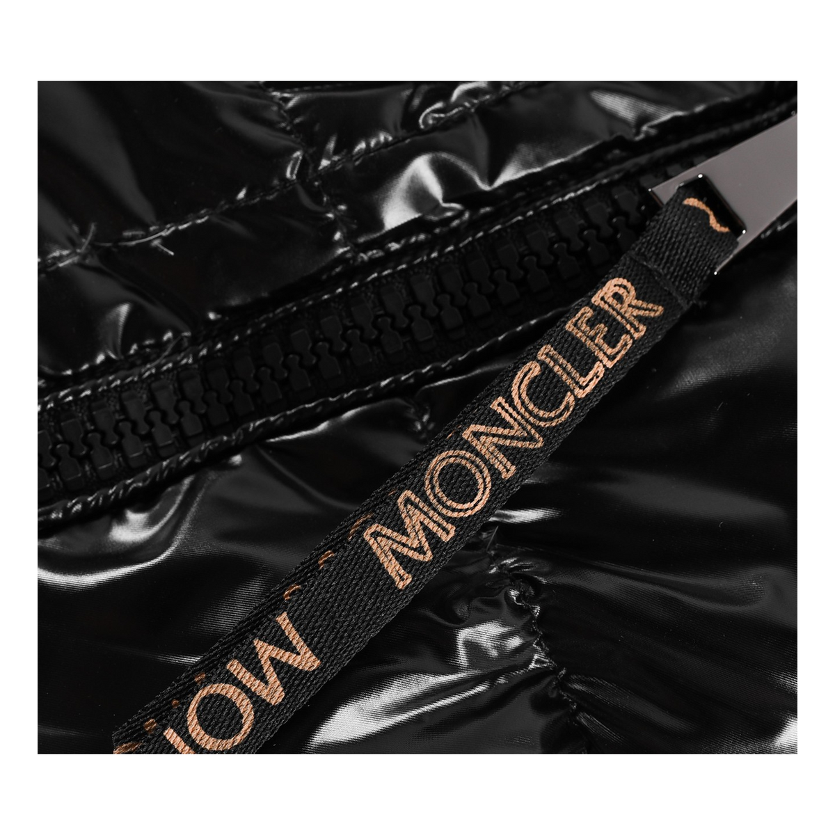 Moncler Copper-Lined Glossy Short Puffer Jacket in Black